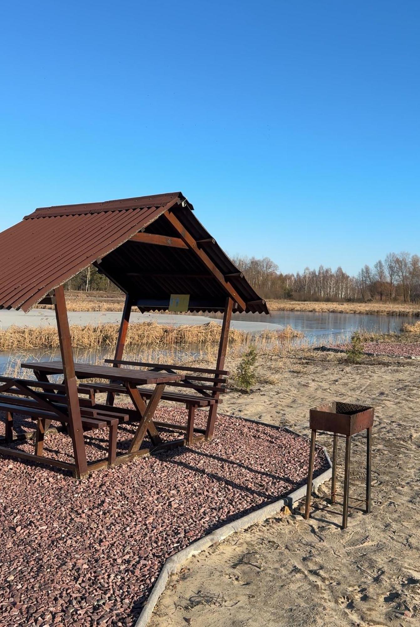 Sherwood Lake Hotel Березовка Экстерьер фото
