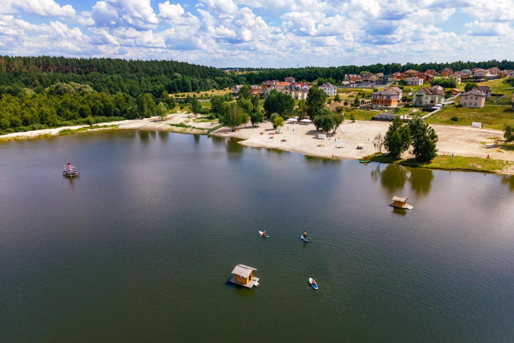 Sherwood Lake Hotel Березовка Экстерьер фото